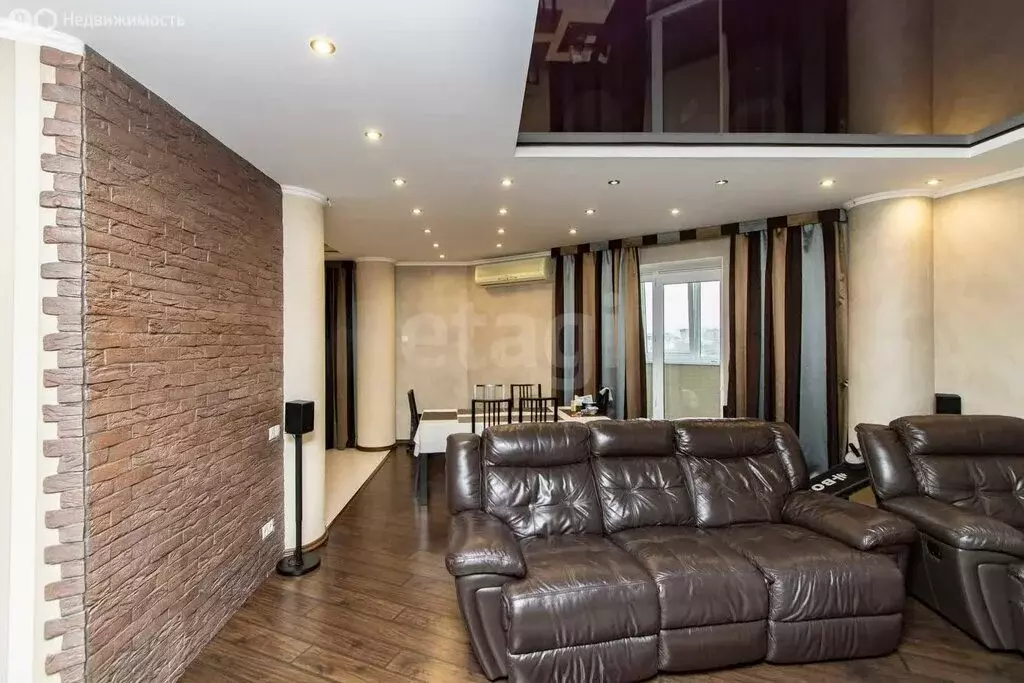 Квартира-студия: Тюмень, улица 50 лет ВЛКСМ, 13 (87 м) - Фото 2