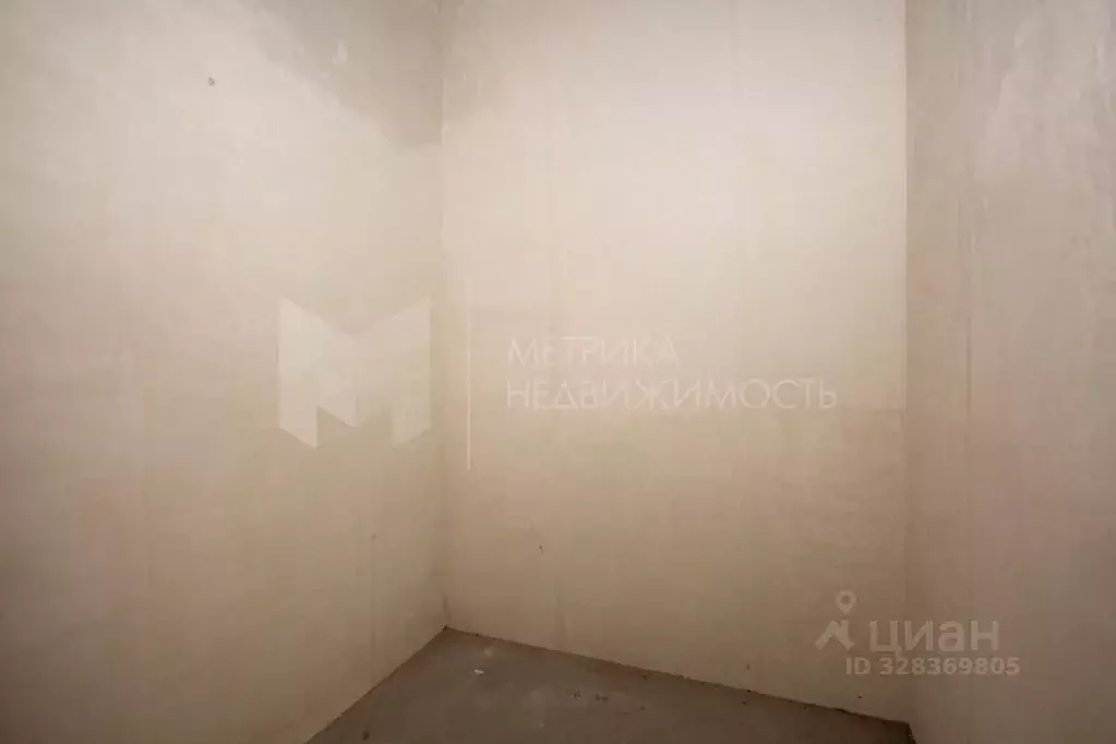 1-к кв. Тюменская область, Тюмень Новгородская ул., 20 (42.0 м) - Фото 1