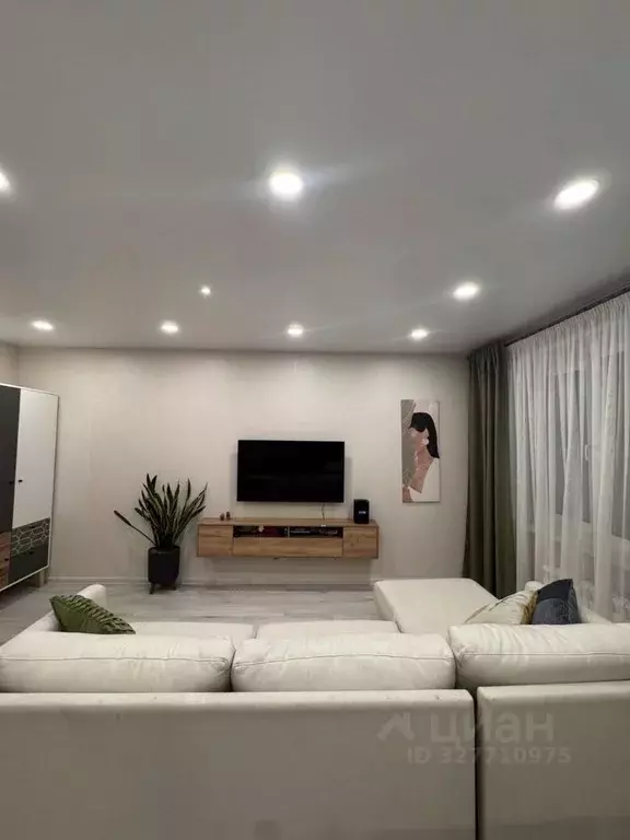 3-к кв. Тульская область, Тула ул. Декабристов, 12 (67.5 м) - Фото 0