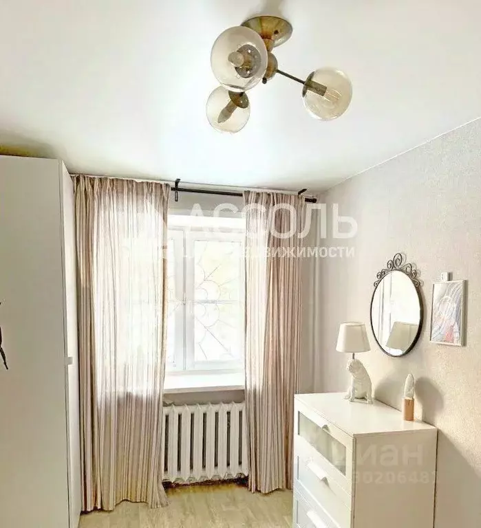2-к кв. Омская область, Омск Бульварная ул., 4 (45.0 м) - Фото 1