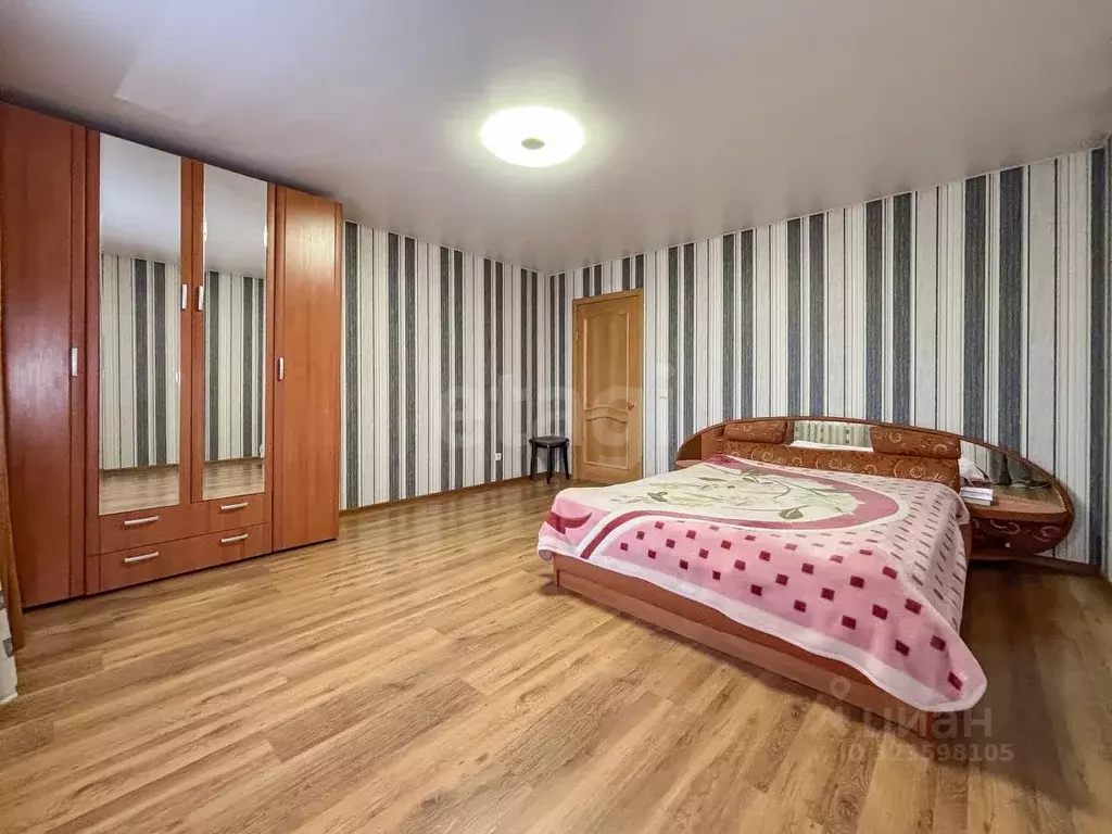 2-к кв. Псковская область, Псков ул. Новоселов, 5А (71.4 м) - Фото 1