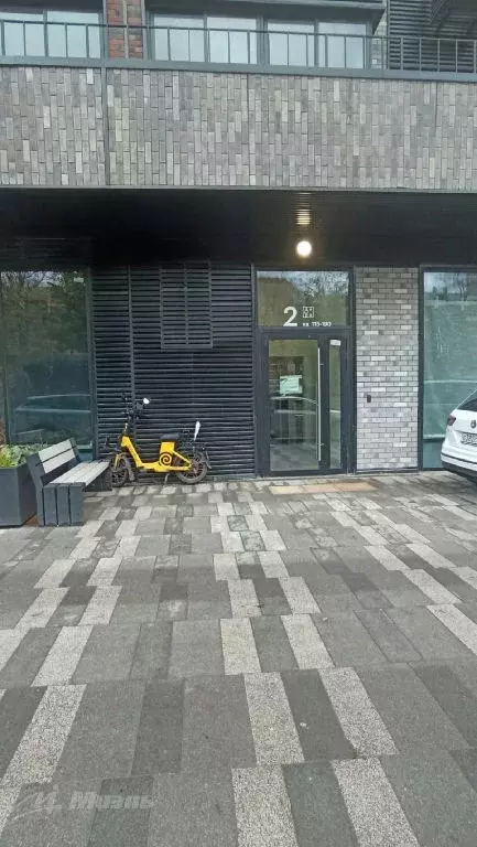 Продается 3-комнатная квартира - Фото 2