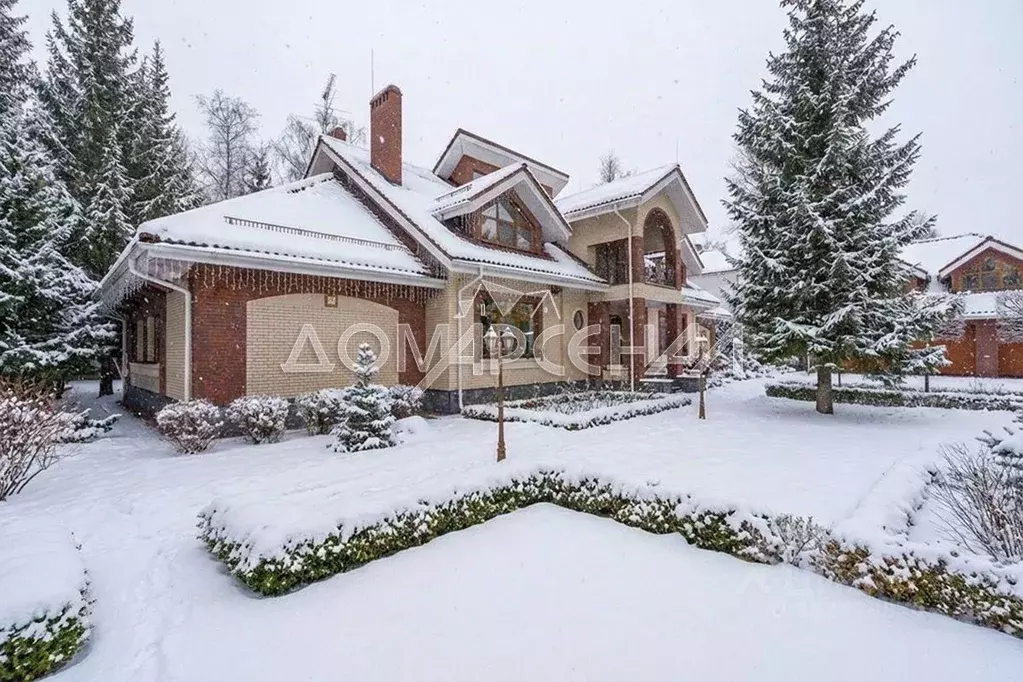 Дом в Москва д. Зименки, ул. Сосновая, 27 (551 м) - Фото 1