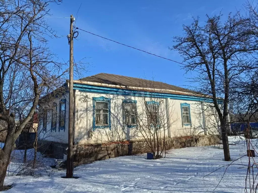 Дом в Воронежская область, Семилукский район, Латная рп ул. Кирова (94 ... - Фото 0