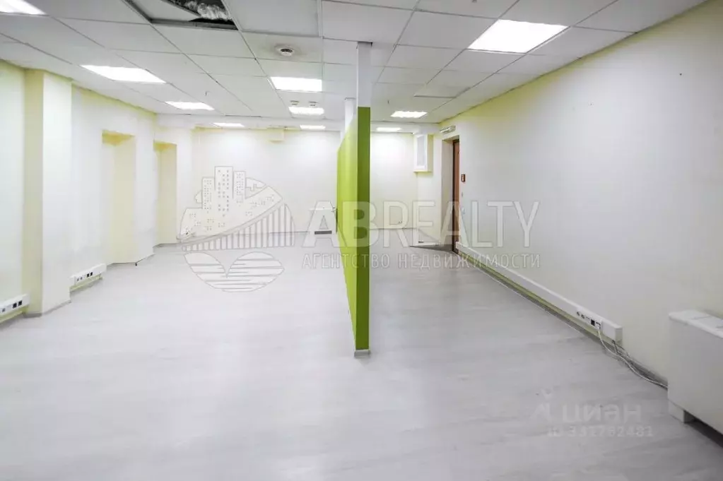 Офис в Москва ул. Ильинка, 4 (528 м) - Фото 1