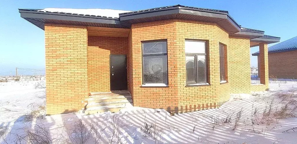 Дом в Омская область, Омский район муниципальный округ, с. Надеждино ... - Фото 2