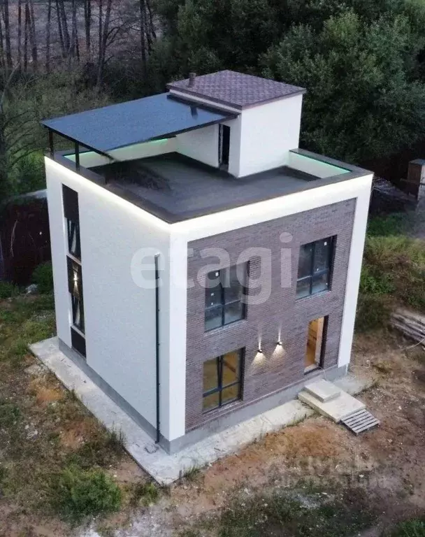 Дом в Московская область, Ленинский городской округ, с. Остров ул. ... - Фото 1