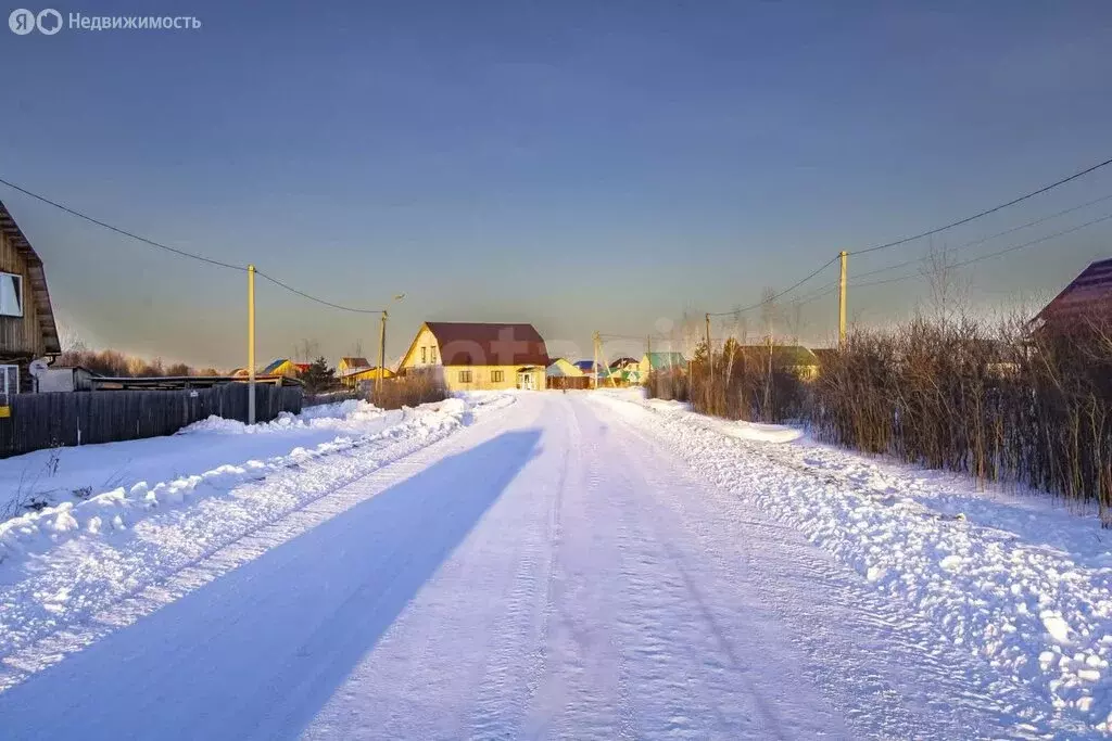 Участок в село Ярково, Большая улица (12 м) - Фото 0