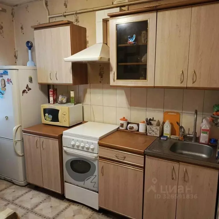 1-к кв. Тульская область, Новомосковск ул. Орджоникидзе, 6/33 (33.8 м) - Фото 1