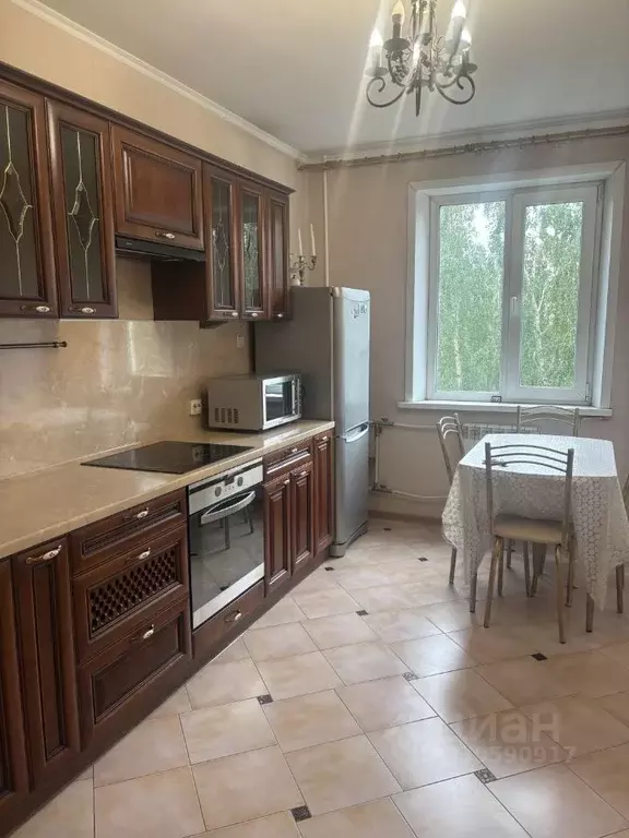 2-к кв. Санкт-Петербург ул. Бадаева, 3К1 (56.0 м) - Фото 1