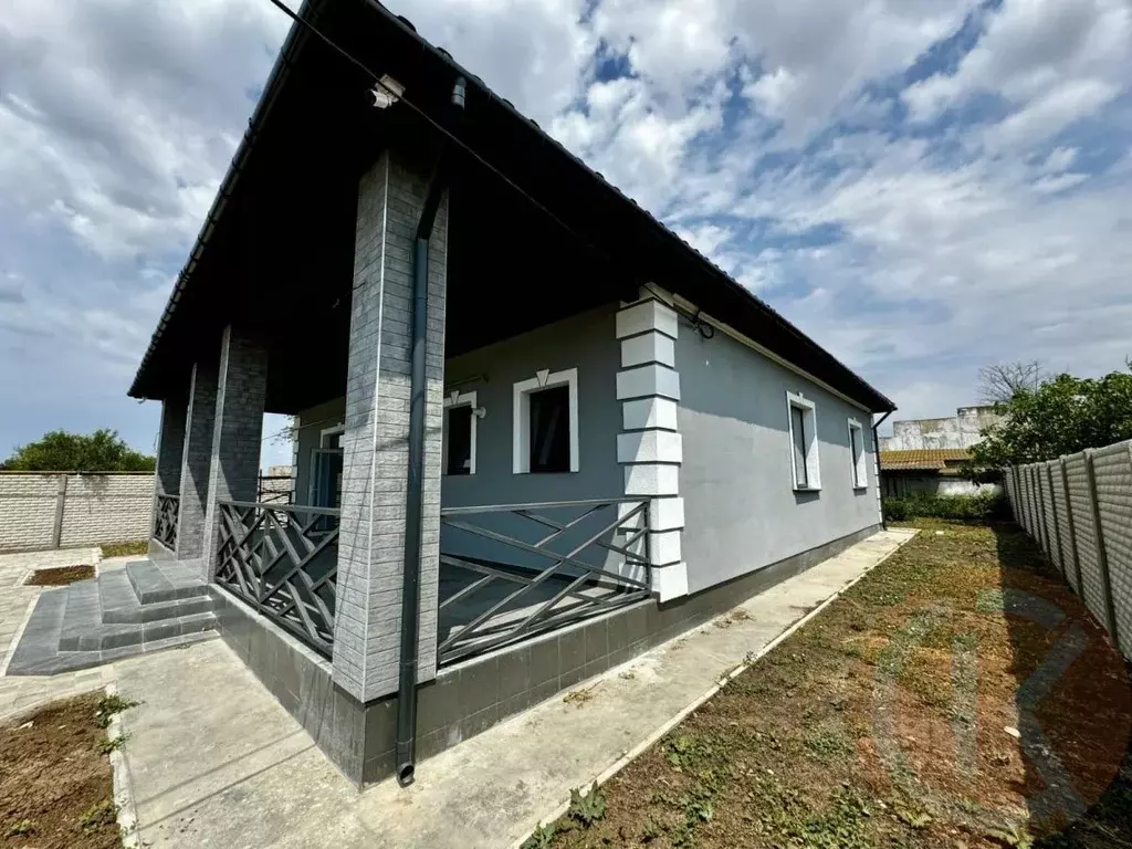 Дом в Крым, Сакский район, с. Уютное ул. Новая, 14 (163 м) - Фото 2