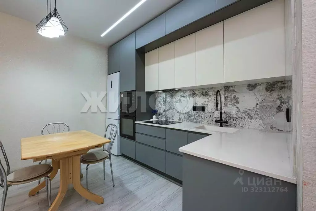 2-к кв. Новосибирская область, Новосибирск ул. Михаила Кулагина, 35 ... - Фото 1