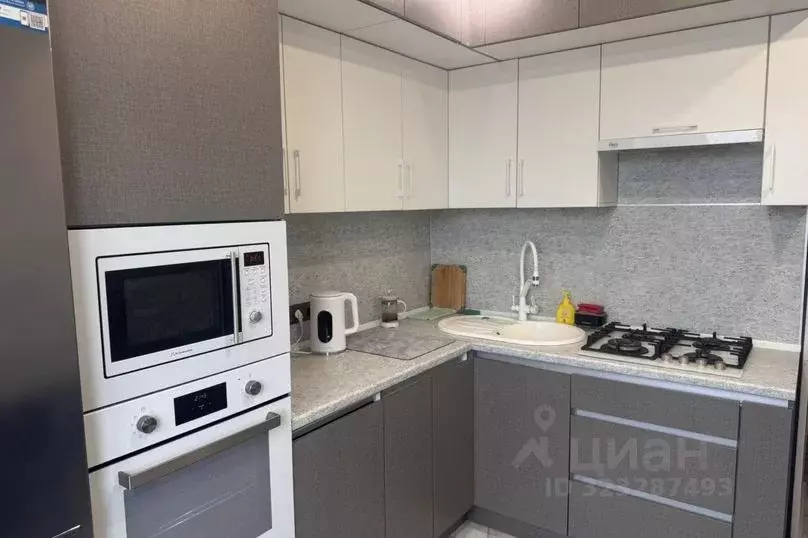 1-к кв. Воронежская область, Семилуки Транспортная ул., 2А (55.0 м) - Фото 1