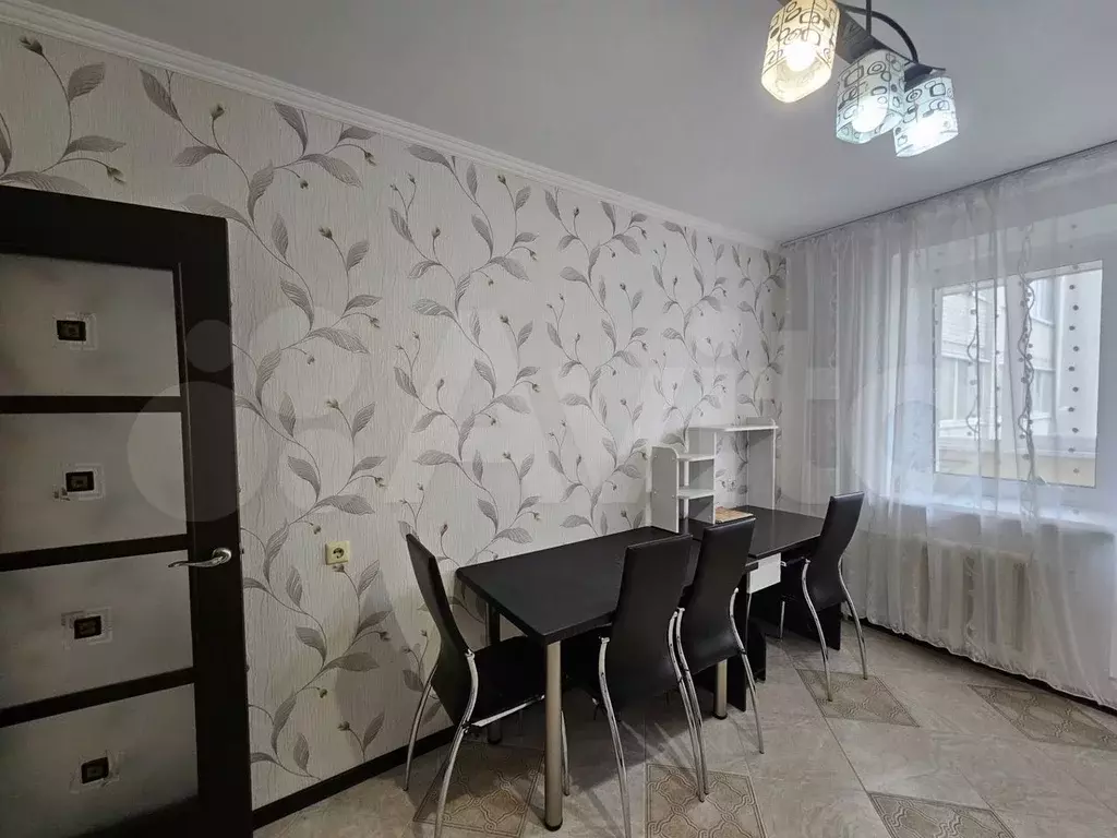 1-к. квартира, 40 м, 3/10 эт. - Фото 1