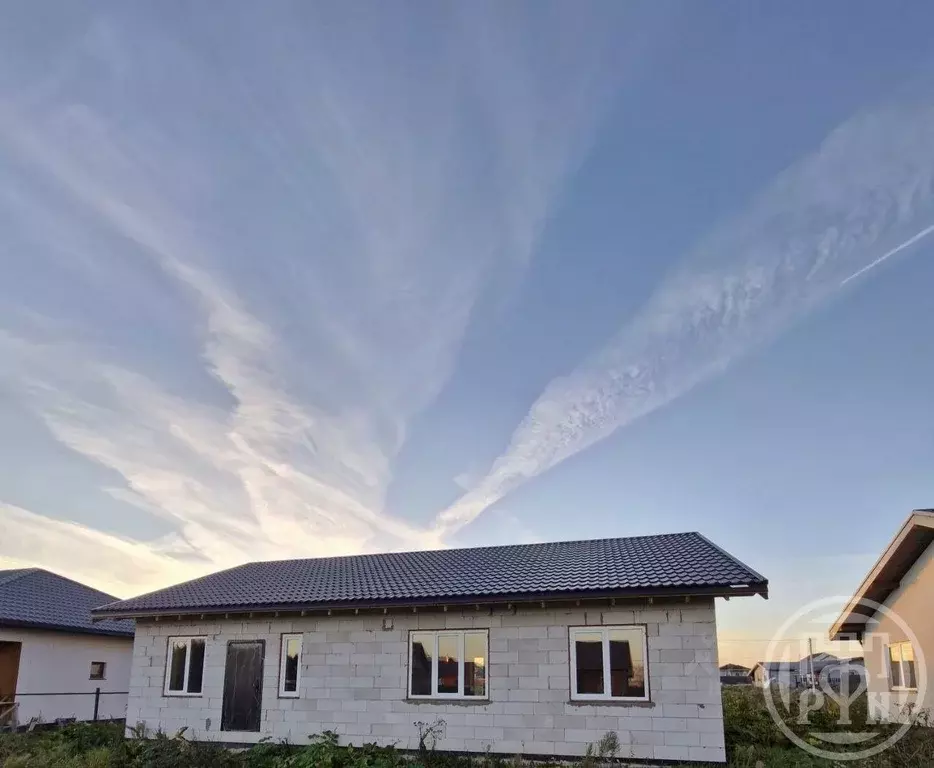 Дом в Ленинградская область, Ломоносовский район, Виллозское городское ... - Фото 1