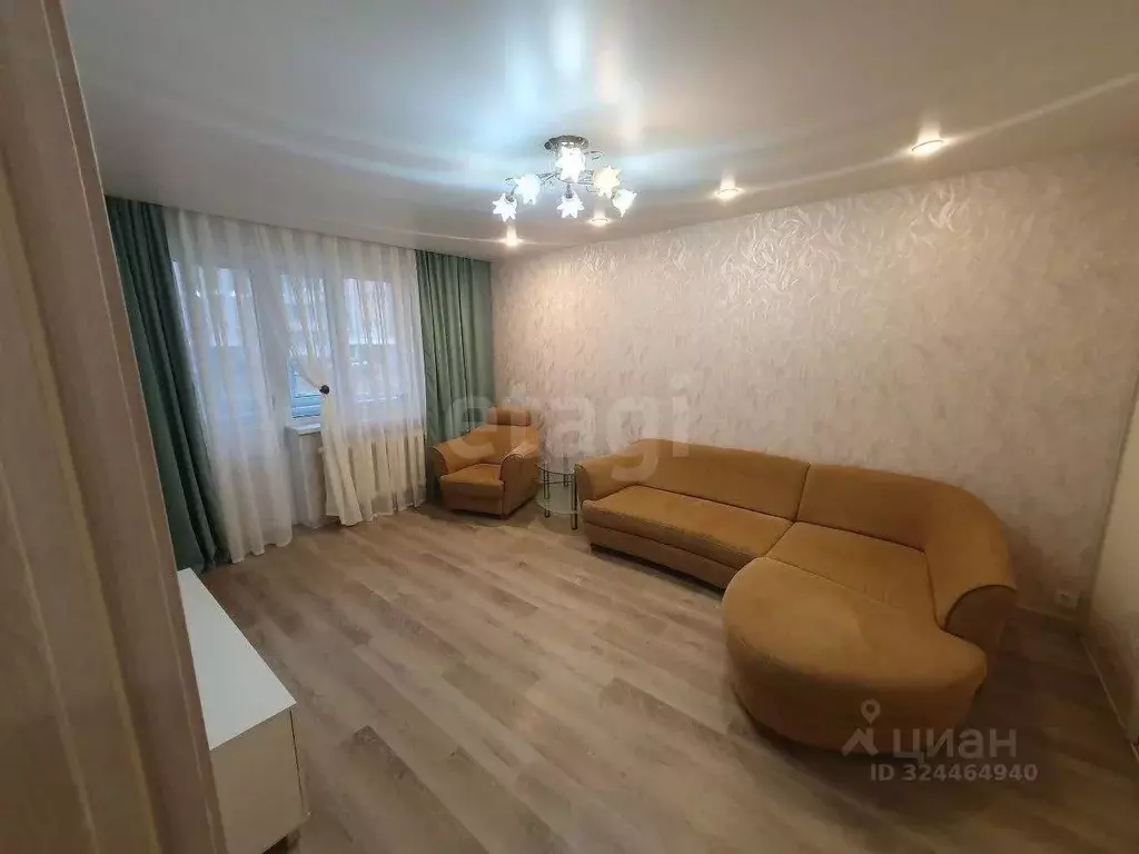 2-к кв. Калужская область, Бабынинский муниципальный округ, Воротынск ... - Фото 1