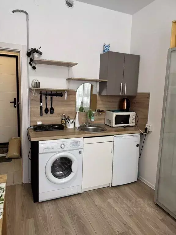 1-к кв. Москва Внуковское поселение, ул. Летчика Грицевца, 14А (17.0 ... - Фото 1