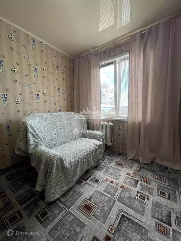 Продаётся 4-к квартира, 60.8 м - Фото 1