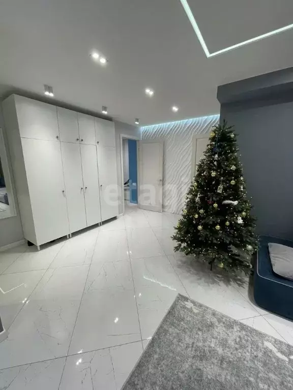 3-к кв. Саха (Якутия), Якутск ул. Кальвица, 30 (90.0 м) - Фото 2