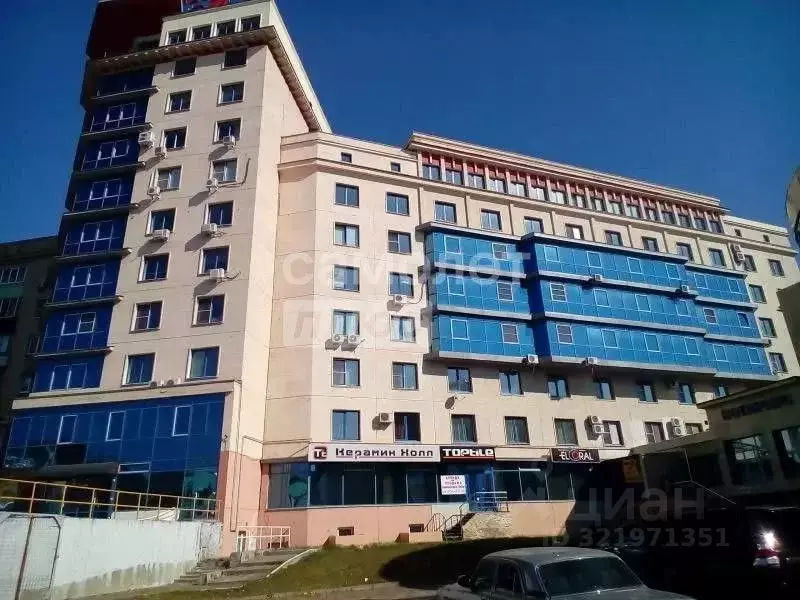 3-к кв. Курская область, Курск ул. Дзержинского, 4 (106.8 м) - Фото 1