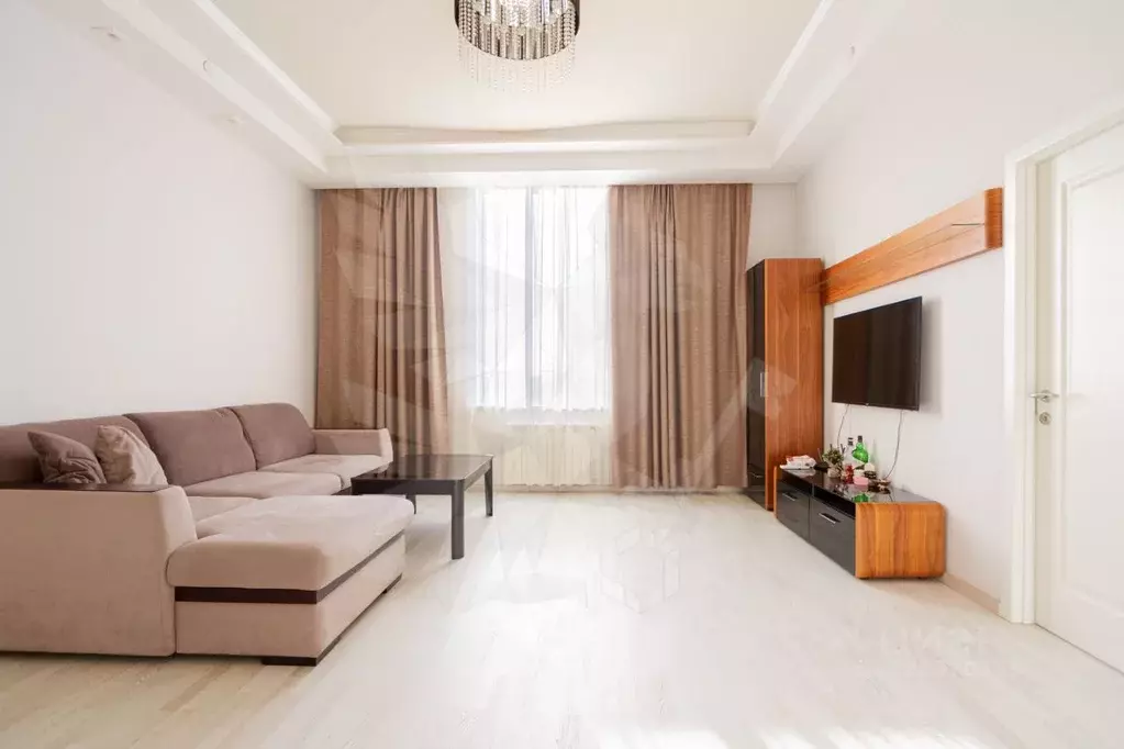 3-к кв. Москва Мосфильмовская ул., 8 (95.9 м) - Фото 1