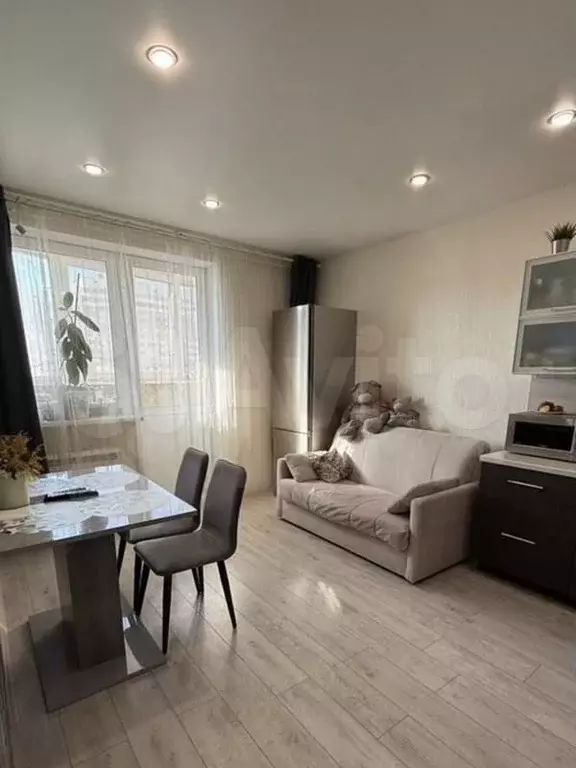 1-к. квартира, 50 м, 9/19 эт. - Фото 0