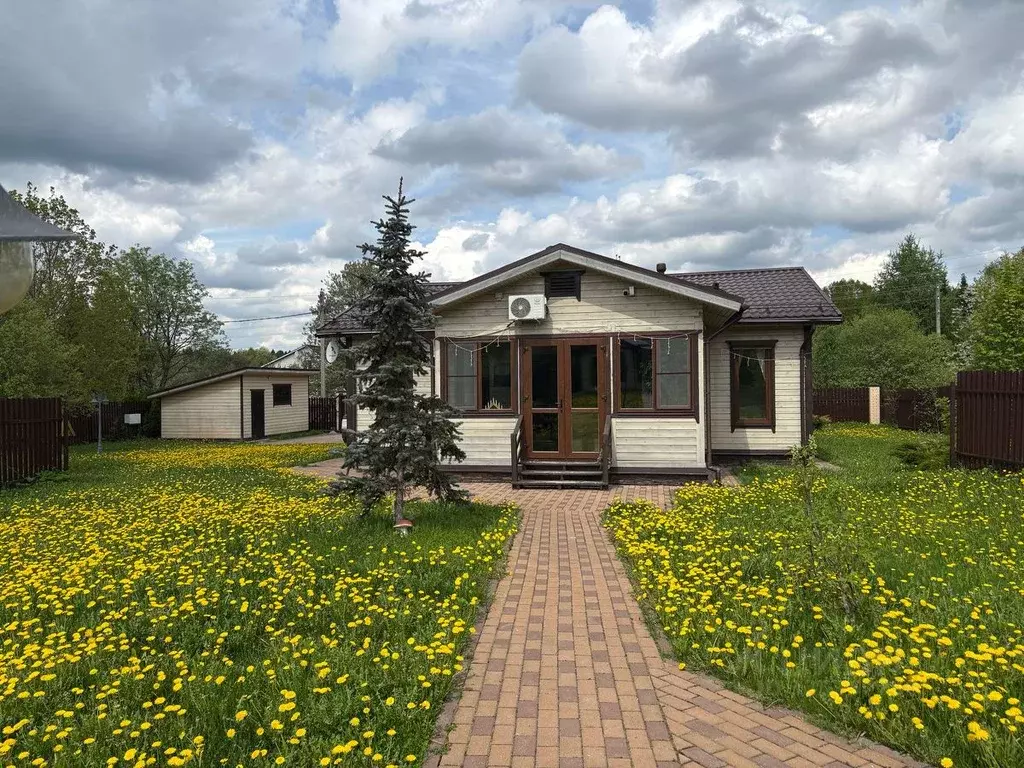 Дом в Московская область, Наро-Фоминский городской округ, Белые ... - Фото 1