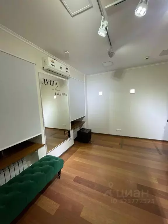 Офис в Астраханская область, Астрахань Театральный пер., 2 (53 м) - Фото 1