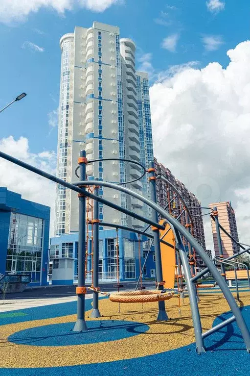 3-к. квартира, 104 м, 9/23 эт. - Фото 0