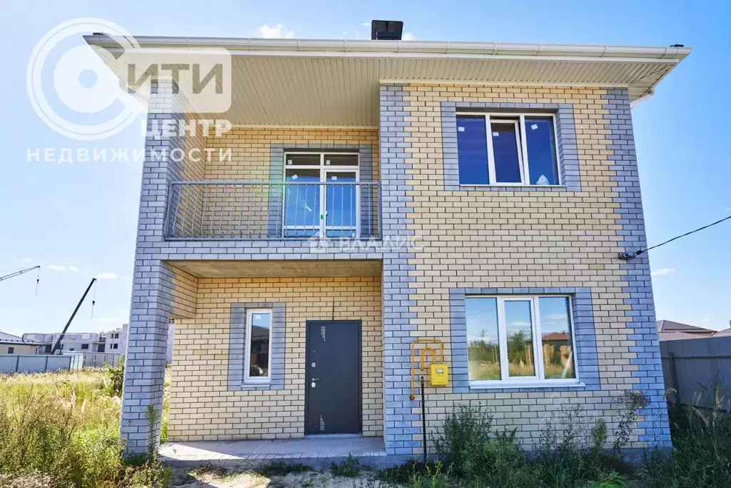 Дом в Воронежская область, Рамонский район, с. Ямное ул. Янтарная, 17 ... - Фото 0