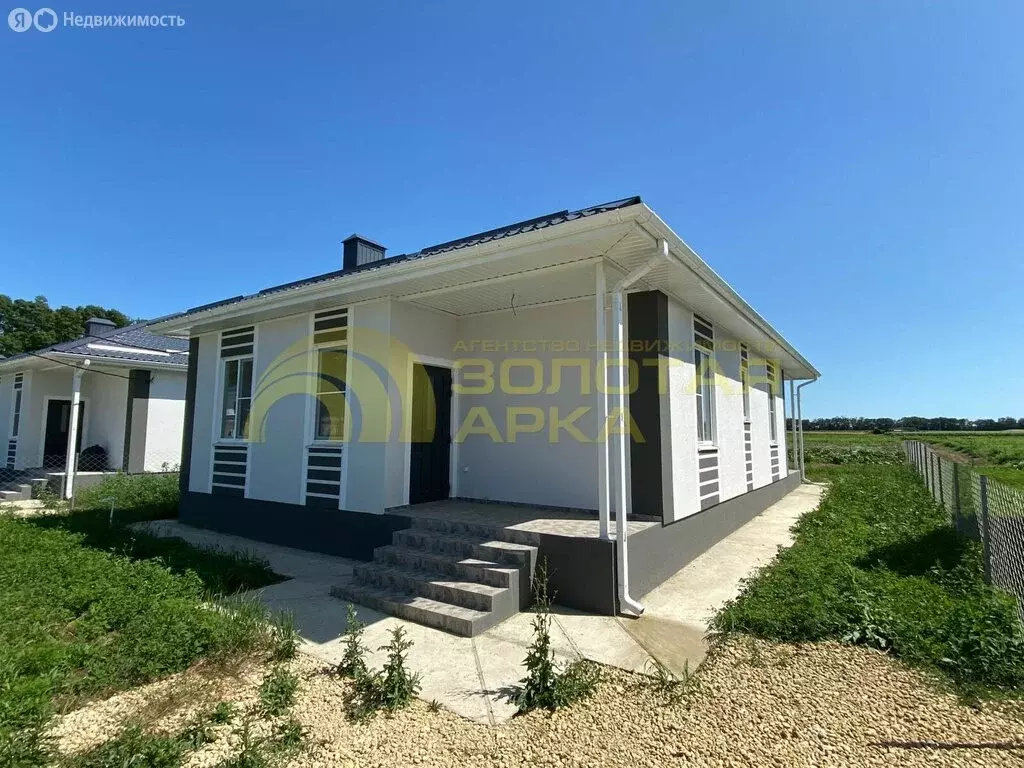 Дом в посёлок Стрелка, Крымская улица (117.5 м) - Фото 0