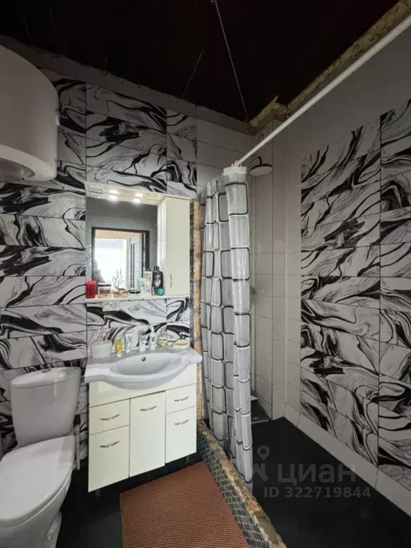 1-к кв. Крым, Джанкойский район, с. Победное ул. Ленина, 1 (38.7 м) - Фото 0