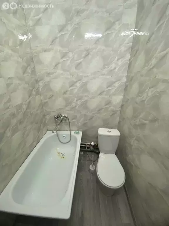 1к в 4-комнатной квартире (14 м) - Фото 0