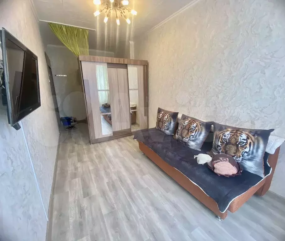 Комната 16 м в 4-к., 5/5 эт. - Фото 1