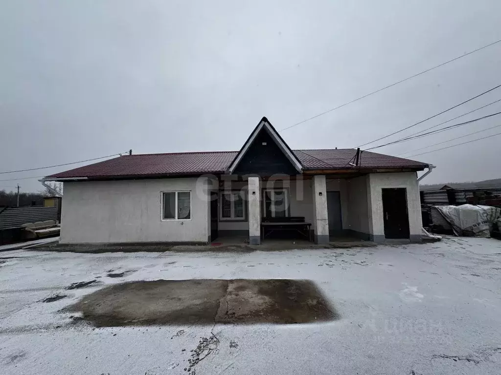 Дом в Красноярский край, Емельяновский муниципальный округ, д. ... - Фото 1