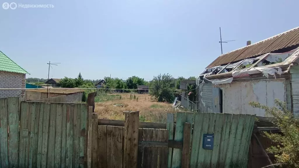 Дом в Волгоградская область, рабочий посёлок Средняя Ахтуба, улица ... - Фото 1