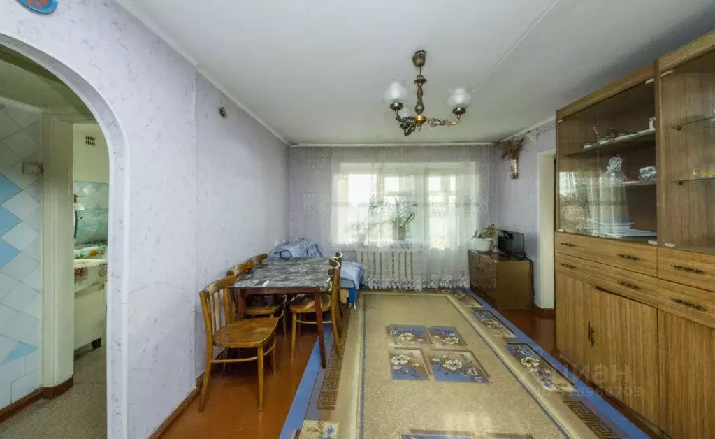 2-к кв. Омская область, Омск ул. 8-я Кировская, 70 (44.2 м) - Фото 0