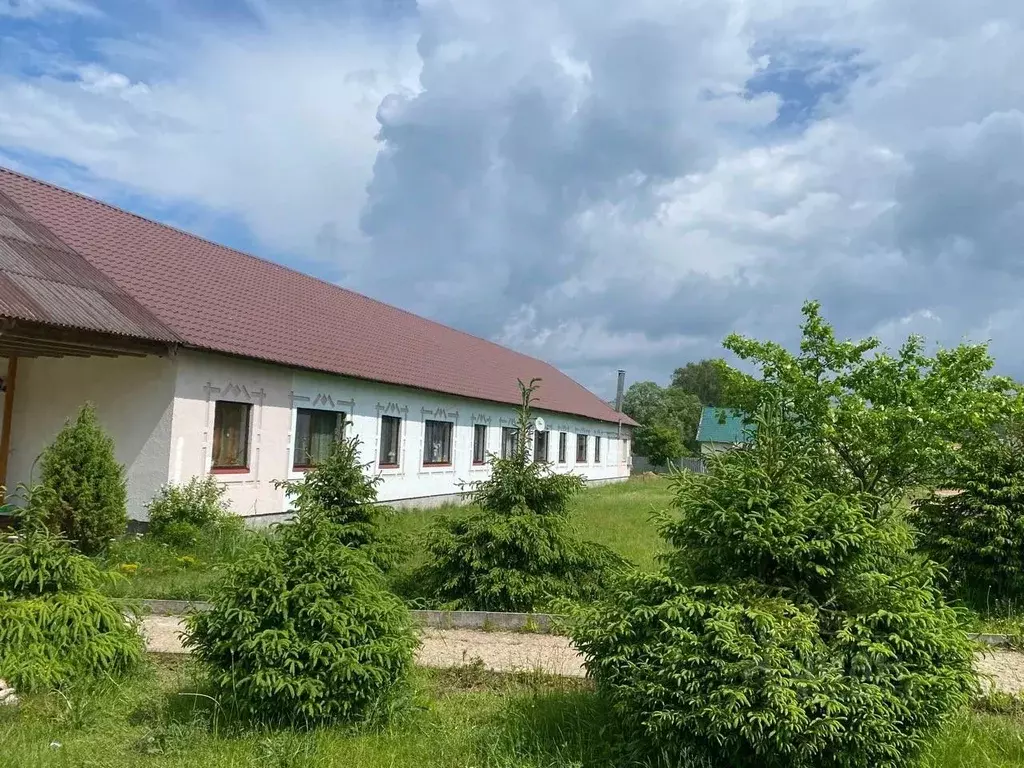 Дом в Тверская область, Старицкий муниципальный округ, д. Родня ул. ... - Фото 0