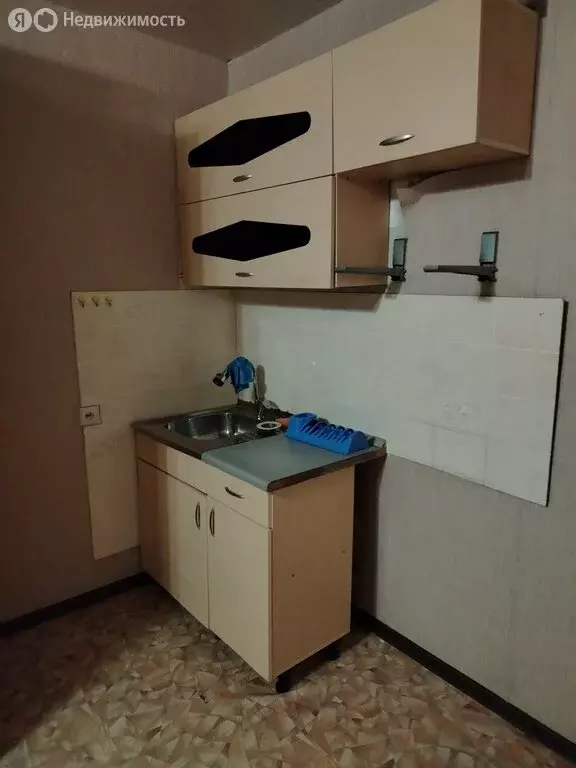 1-комнатная квартира: Кемерово, Ногинская улица, 10 (23 м) - Фото 2