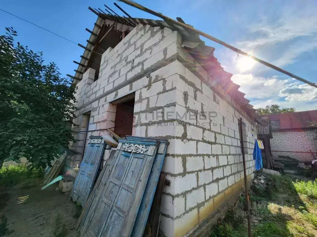 Дом в Волгоградская область, Волгоград ул. Маяковского, 45 (50 м) - Фото 0