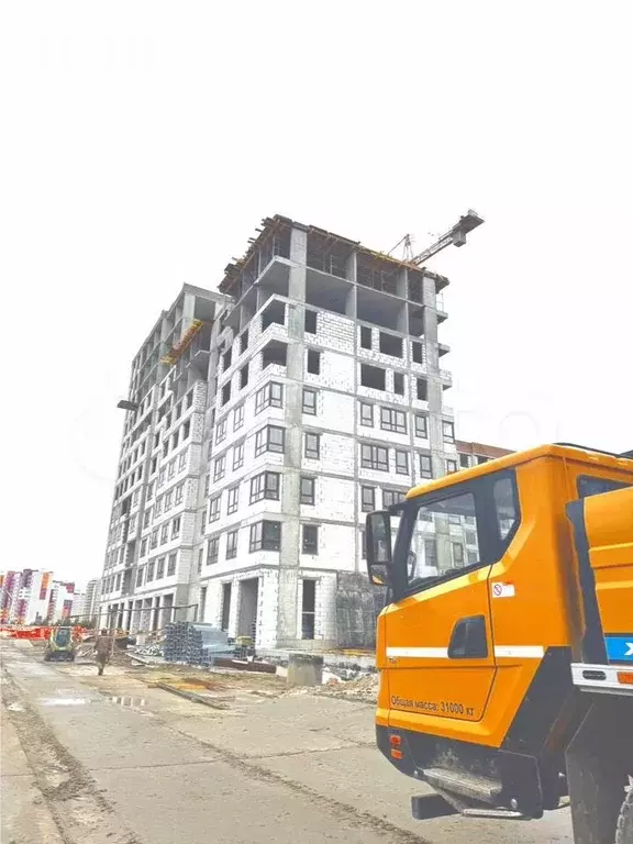 4-к. квартира, 73 м, 7/15 эт. - Фото 0