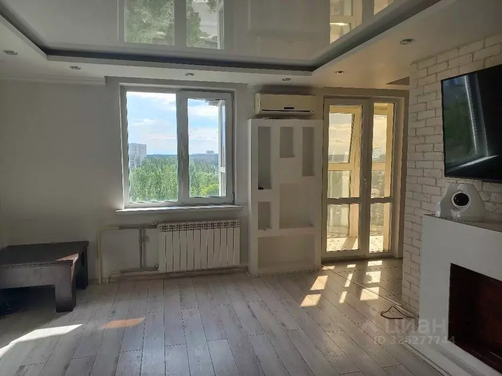 2-к кв. Воронежская область, Воронеж ул. Хользунова, 112 (43.5 м) - Фото 1