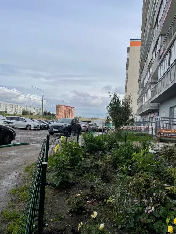 Помещение свободного назначения в Красноярский край, Красноярск просп. ... - Фото 2