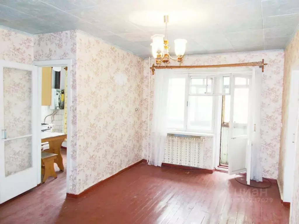 2-к кв. Саратовская область, Саратов Аткарская ул., 88 (42.0 м) - Фото 0