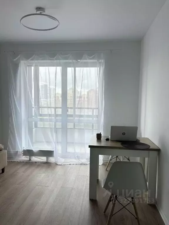 2-к кв. Свердловская область, Екатеринбург ул. Хуторская, 1 (56.0 м) - Фото 1