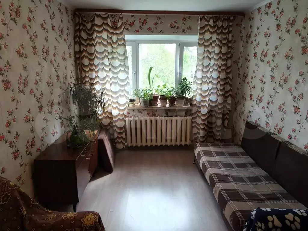 1-к. квартира, 33 м, 4/4 эт. - Фото 0