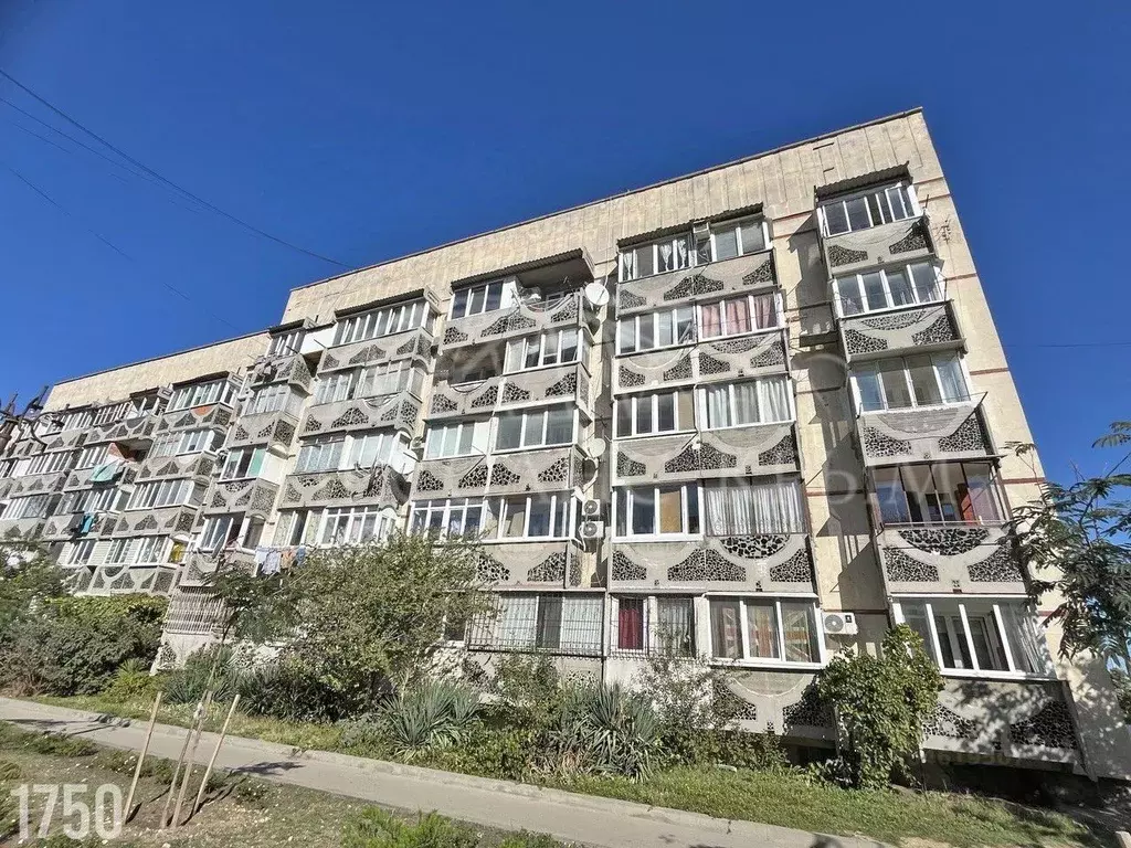 3-к кв. Севастополь ул. Рабочая, 5 (69.6 м) - Фото 1