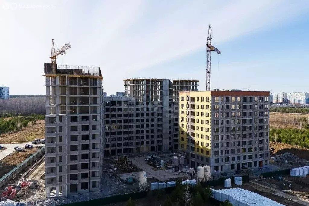 1-комнатная квартира: Тюмень, Заполярная улица, 3 (34 м) - Фото 1