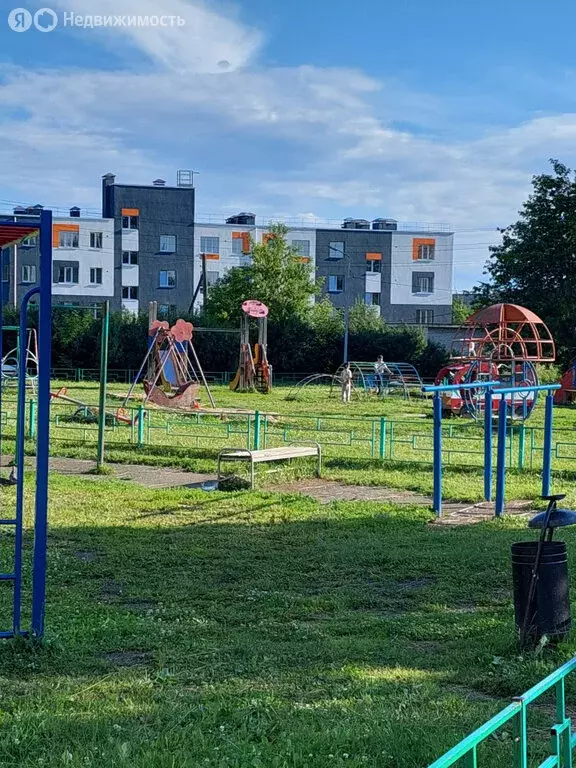 2-комнатная квартира: Верхнее Дуброво, улица Строителей, 1 (42 м) - Фото 1