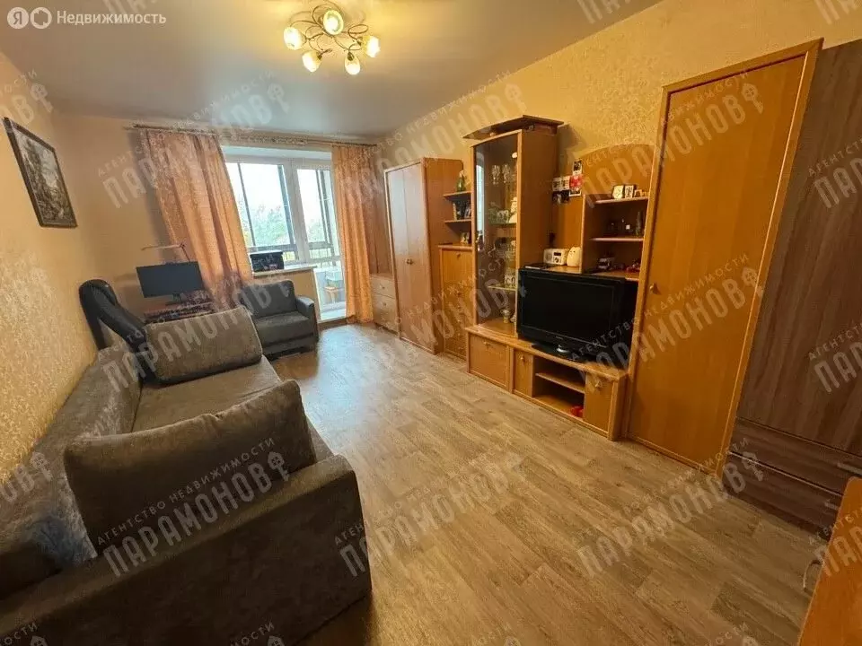 1-комнатная квартира: Тверь, улица Красина, 1 (40 м) - Фото 0